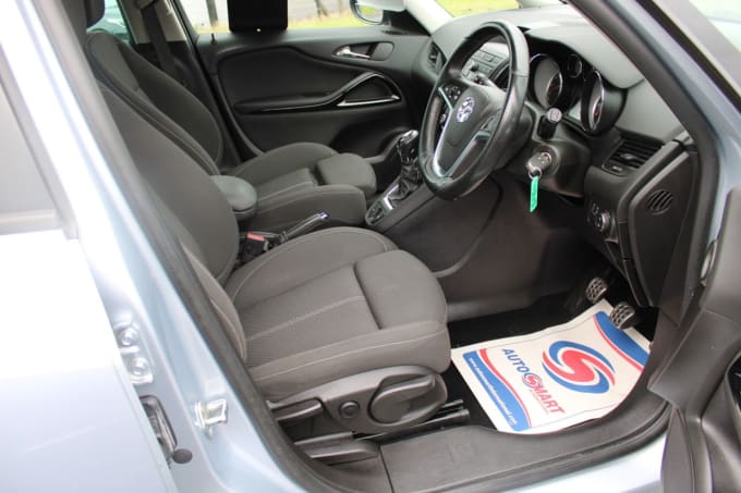 2025 Vauxhall Zafira Tourer