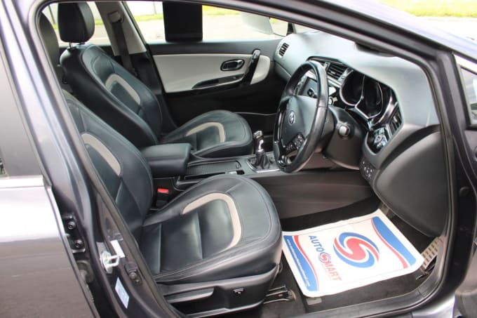 2025 Kia Ceed
