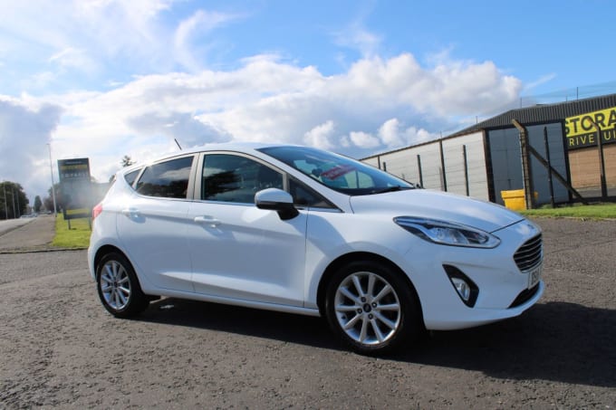 2025 Ford Fiesta