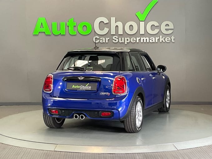 2024 Mini Hatch Cooper