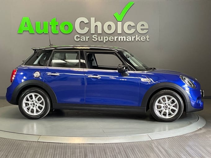 2024 Mini Hatch Cooper