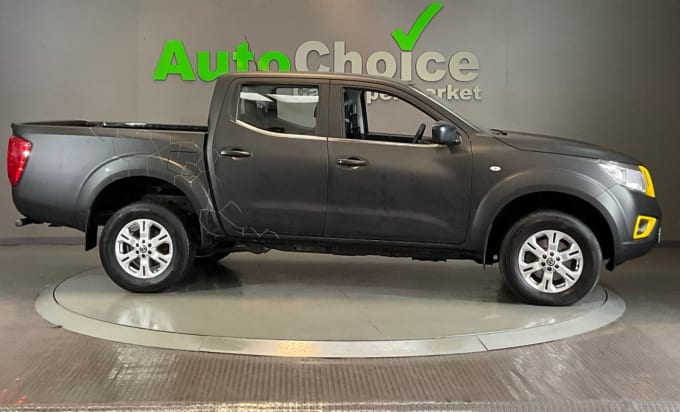 2024 Nissan Navara