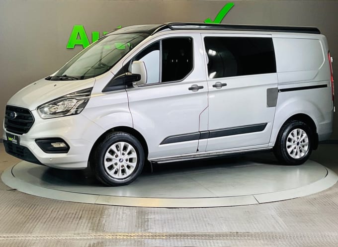 2024 Ford Transit Custom