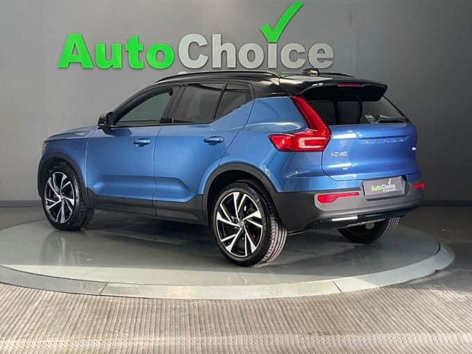 2025 Volvo Xc40