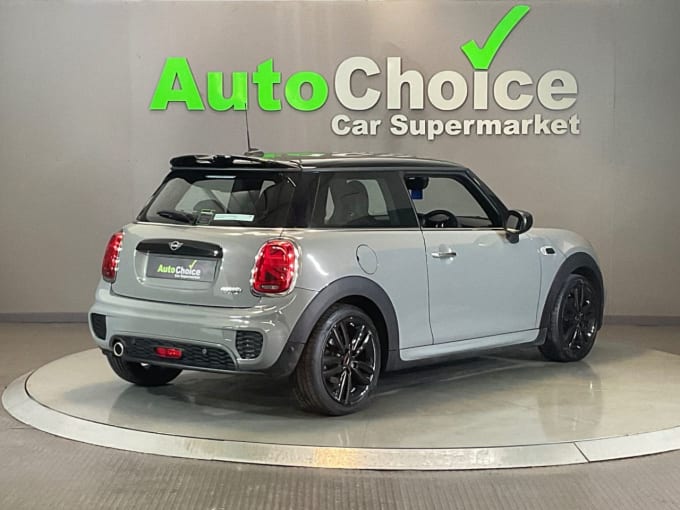 2025 Mini Hatch