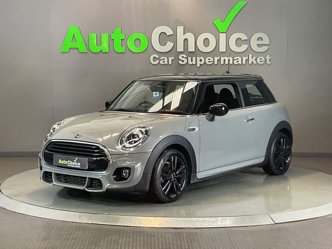 2025 Mini Hatch