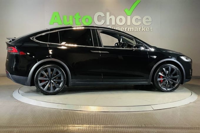 2025 Tesla Model X