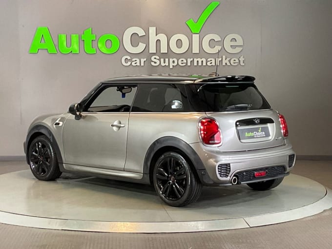 2025 Mini Hatch