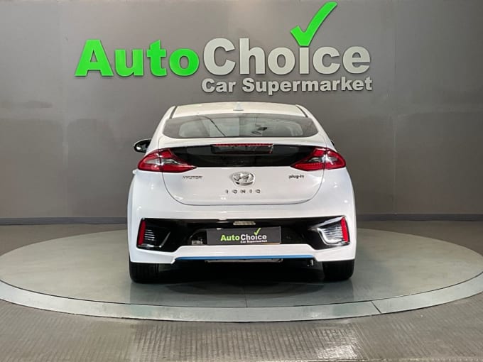 2025 Hyundai Ioniq