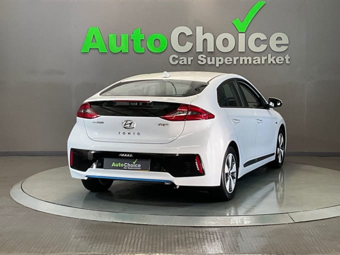 2025 Hyundai Ioniq