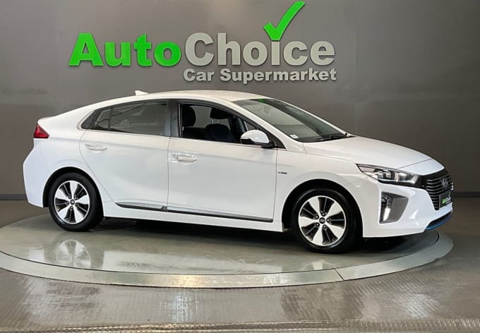 2025 Hyundai Ioniq