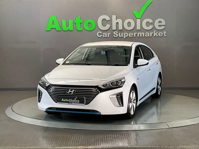 2025 Hyundai Ioniq