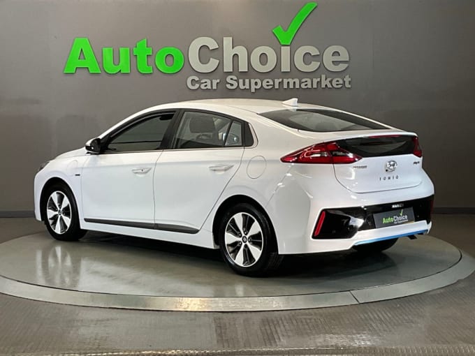 2025 Hyundai Ioniq