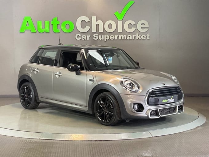 2025 Mini Hatch