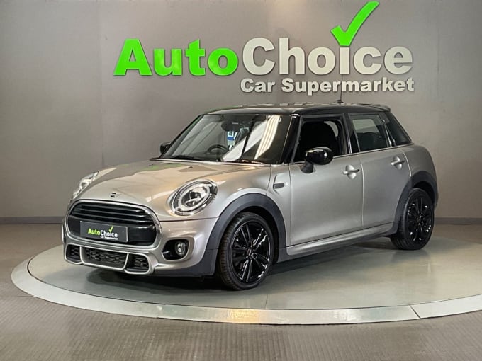 2025 Mini Hatch