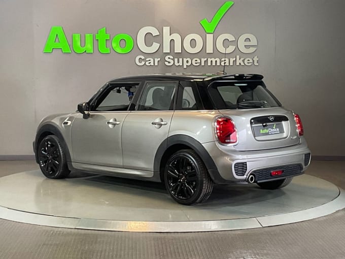 2025 Mini Hatch