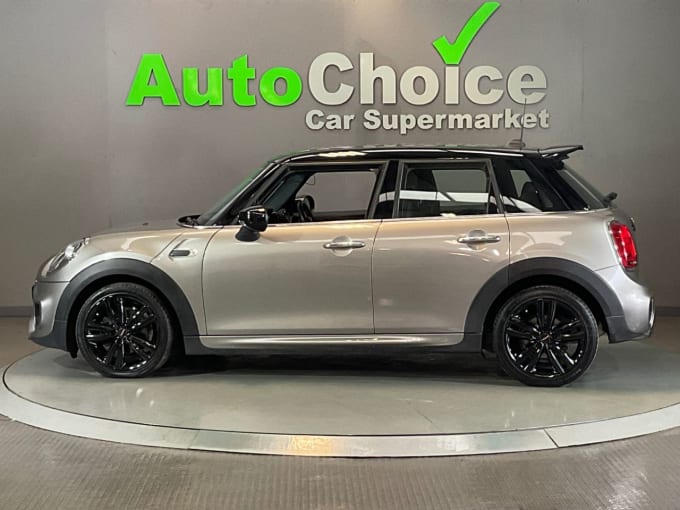 2025 Mini Hatch