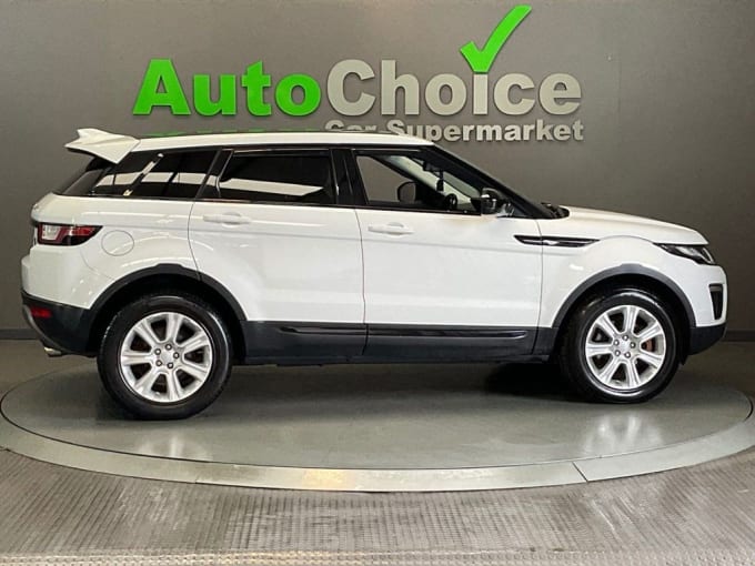 2025 Land Rover Range Rover Evoque