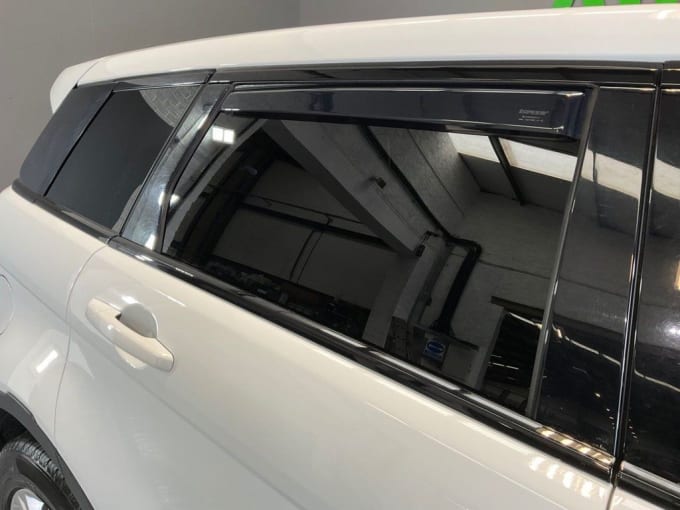 2025 Land Rover Range Rover Evoque