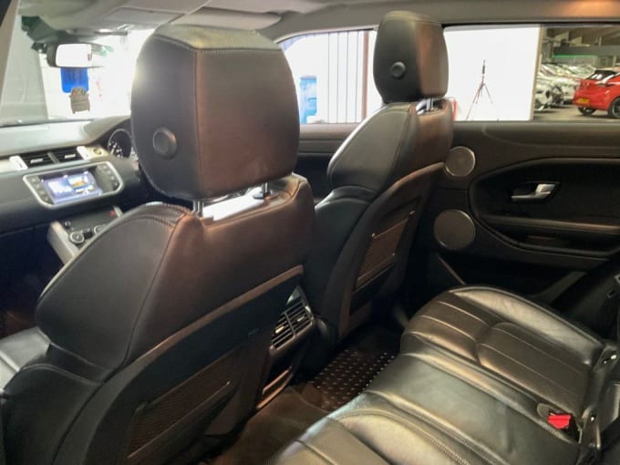 2025 Land Rover Range Rover Evoque