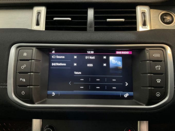 2025 Land Rover Range Rover Evoque