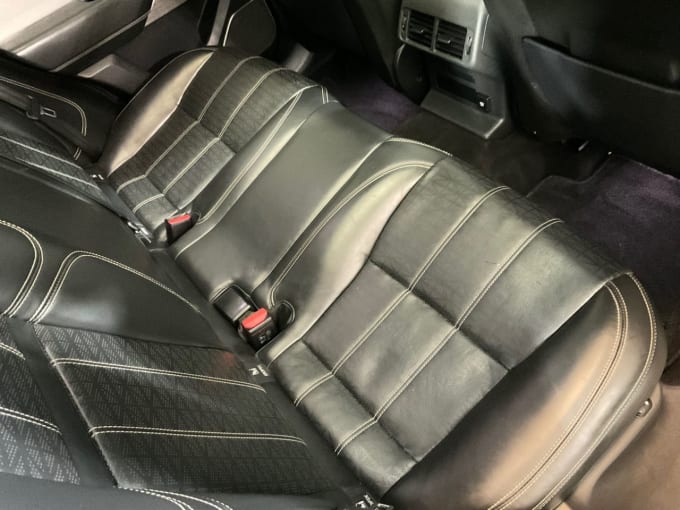 2025 Land Rover Range Rover Velar