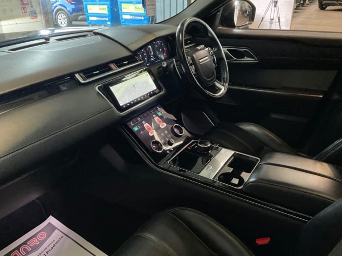 2025 Land Rover Range Rover Velar