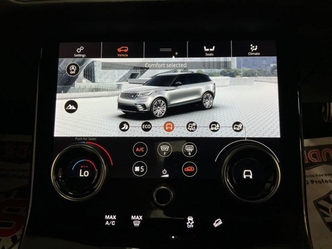 2025 Land Rover Range Rover Velar
