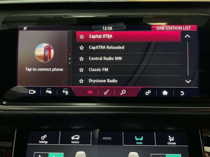 2025 Land Rover Range Rover Velar