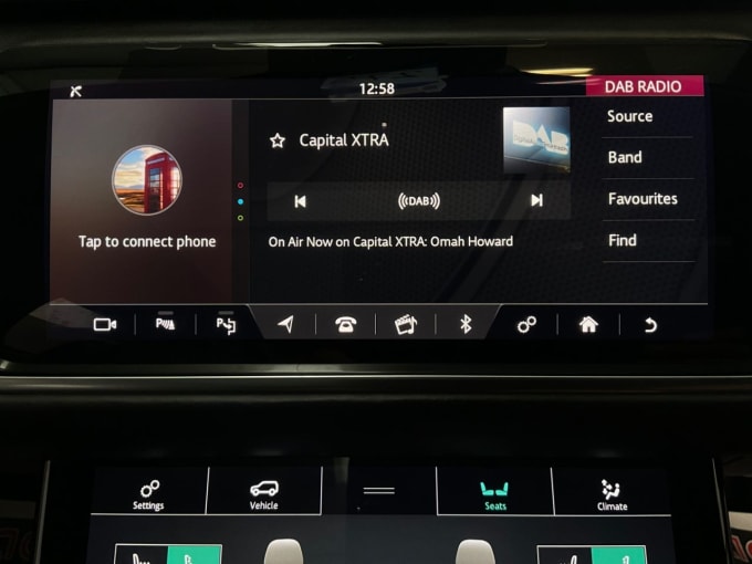 2025 Land Rover Range Rover Velar