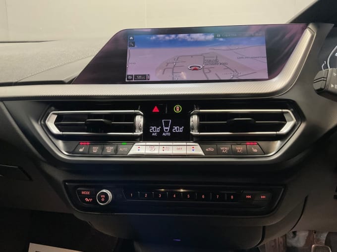 2025 BMW 1 Series