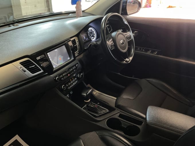 2025 Kia Niro