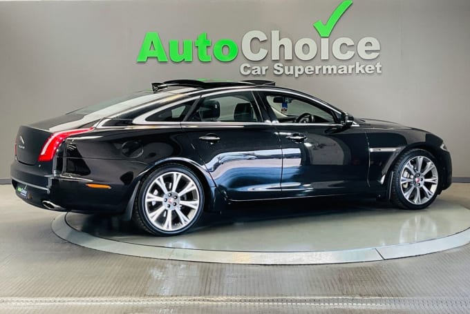 2025 Jaguar Xj