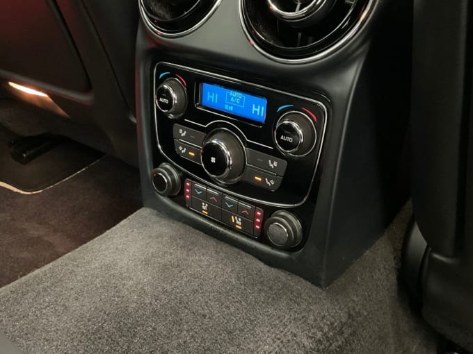 2025 Jaguar Xj