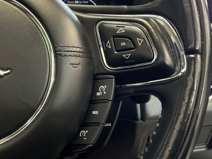 2025 Jaguar Xj