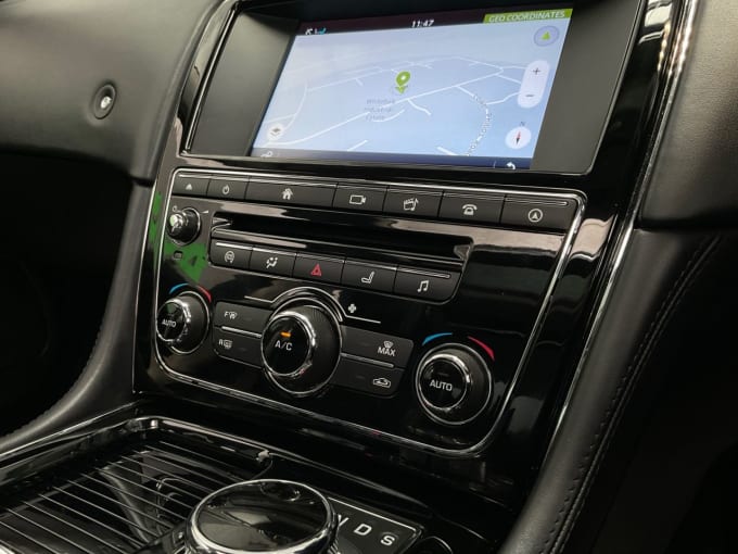 2025 Jaguar Xj