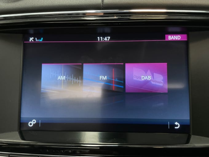 2025 Jaguar Xj