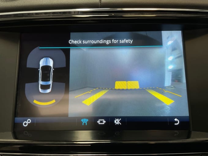 2025 Jaguar Xj