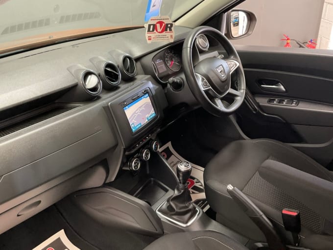 2025 Dacia Duster