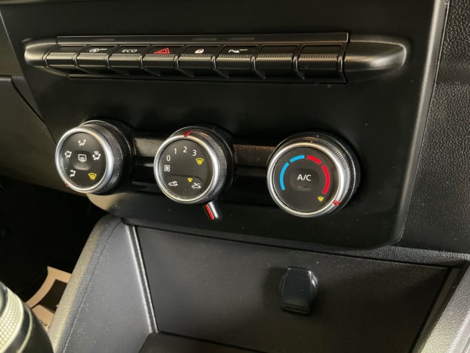 2025 Dacia Duster