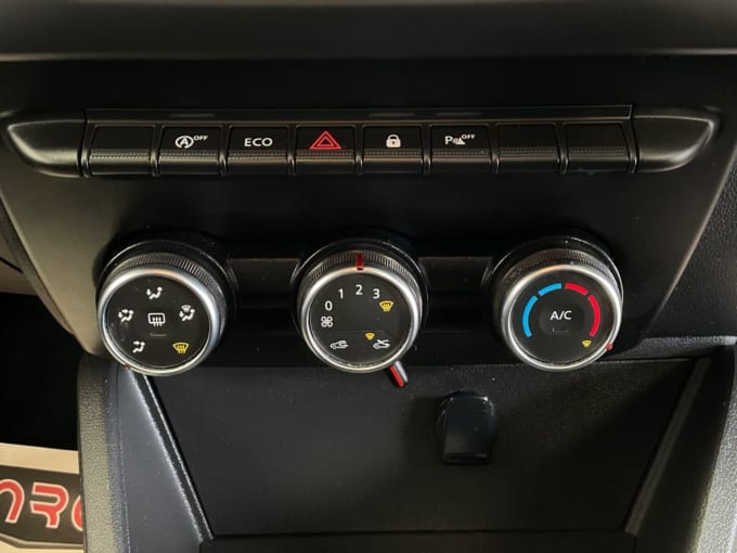 2025 Dacia Duster