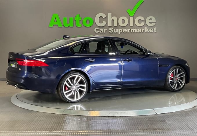 2025 Jaguar Xf