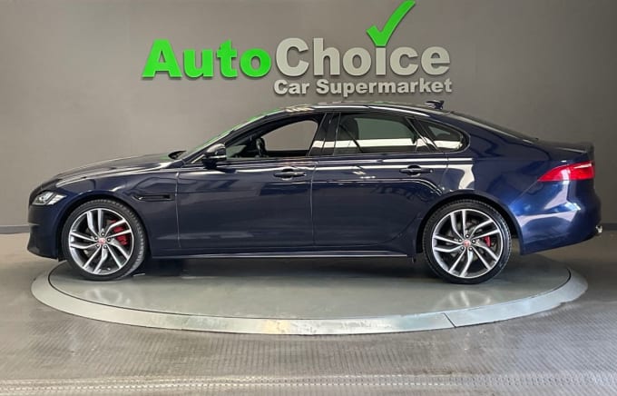 2025 Jaguar Xf