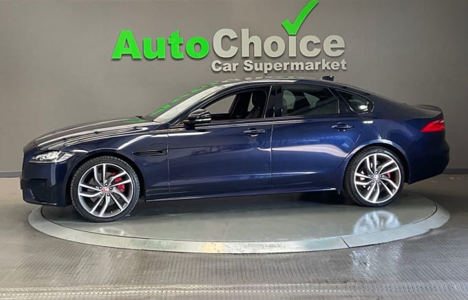 2025 Jaguar Xf