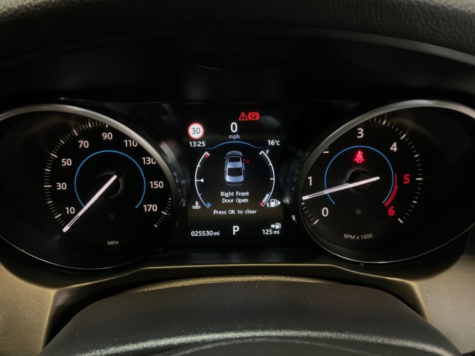 2025 Jaguar Xf