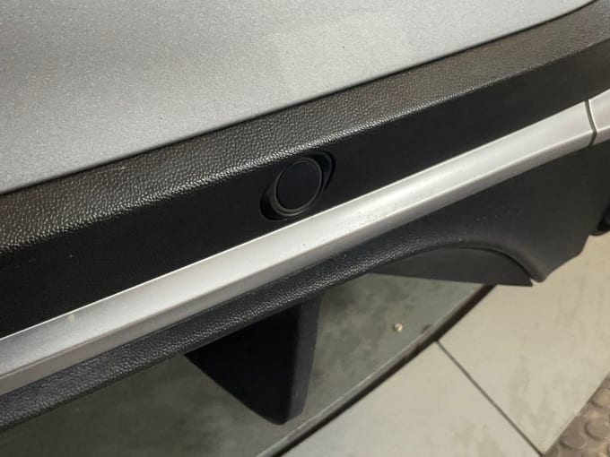 2025 Mercedes-benz Glc
