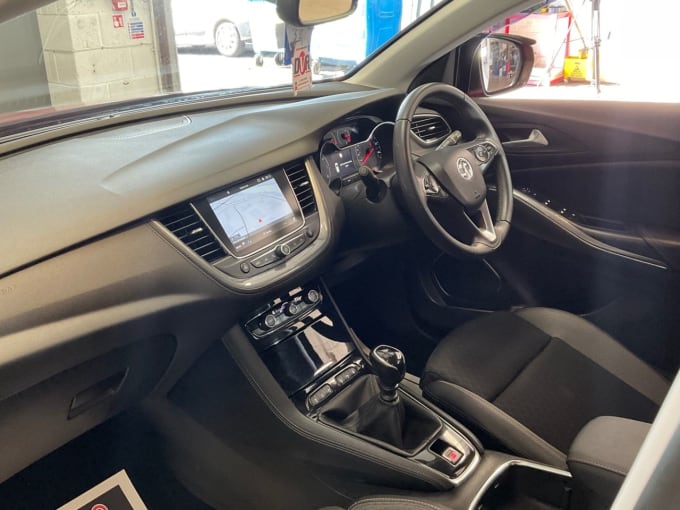 2025 Vauxhall Grandland X