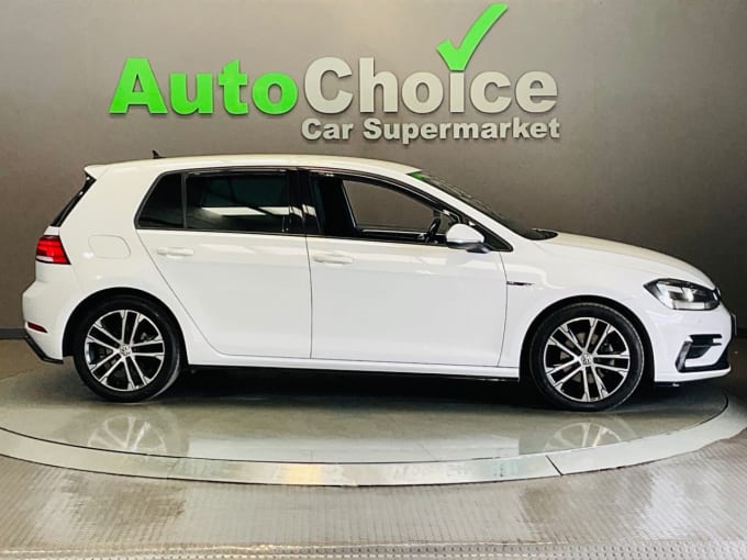 2025 Volkswagen Golf