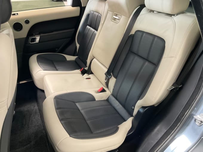 2025 Land Rover Range Rover Sport