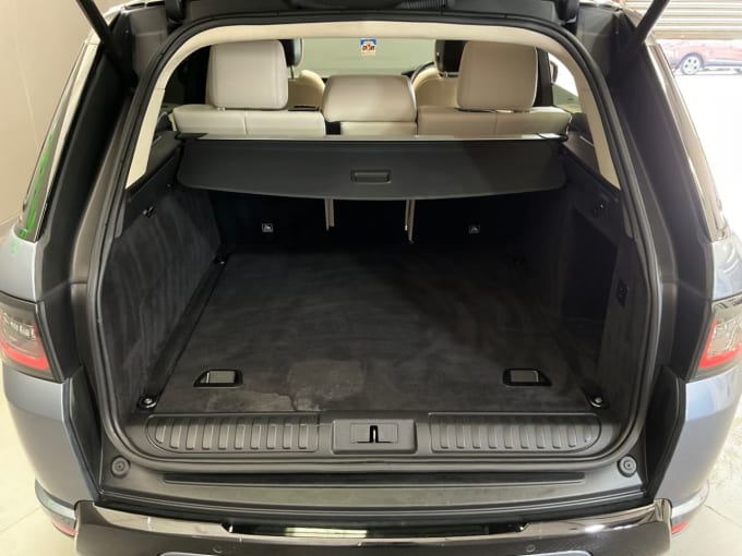 2025 Land Rover Range Rover Sport